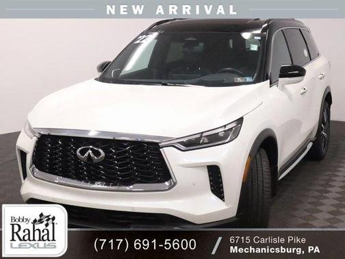 Majestic White/Black Obsidian 2022 INFINITI QX60 AUTOGRAPH