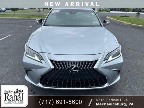 Iridium 2025 Lexus ES 300h Luxury