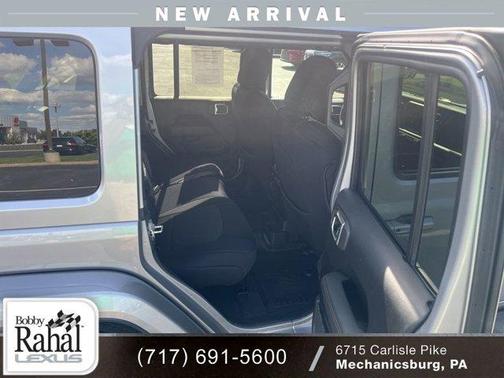 Billet Silver Metallic Clearcoat 2021 Jeep Wrangler Unlimited Sahara