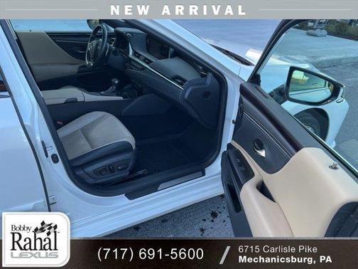 2020 Lexus ES 300h Luxury