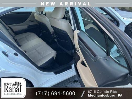 2020 Lexus ES 300h Luxury