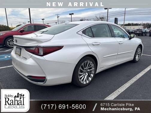 2020 Lexus ES 300h Luxury