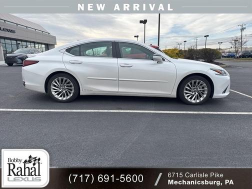 2020 Lexus ES 300h Luxury