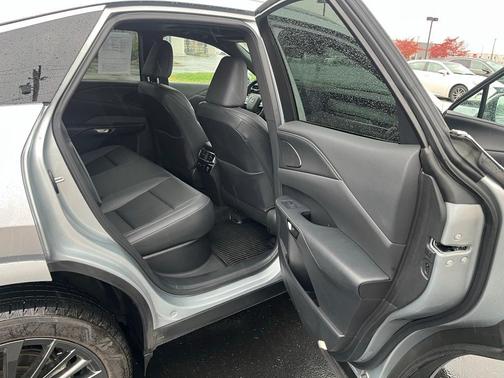 2025 Lexus RX 350 F SPORT Handling