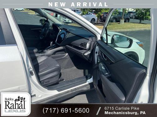 Crystal White Pearl 2020 Subaru Outback Limited