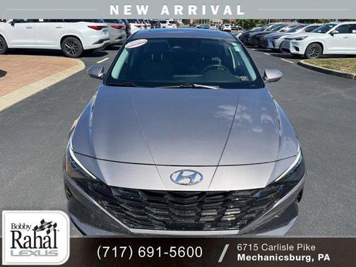 2021 Hyundai ELANTRA Limited