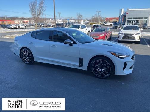 2023 Kia Stinger GT2