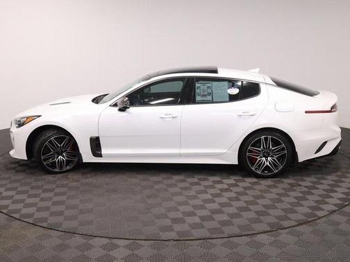 2023 Kia Stinger GT2