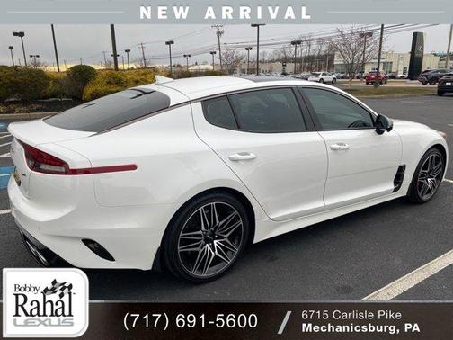 2023 Kia Stinger GT2