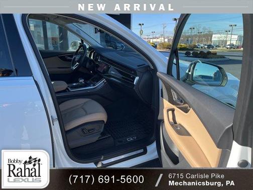 2024 Audi Q7 55 Premium Plus