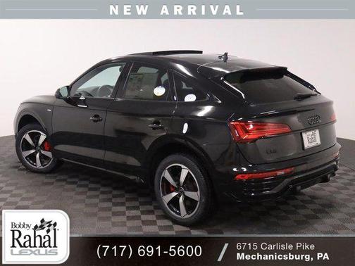 Mythos Black Metallic 2024 Audi Q5 45 S line Premium Plus