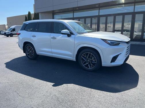 Pear 2026 Lexus TX 350 Premium