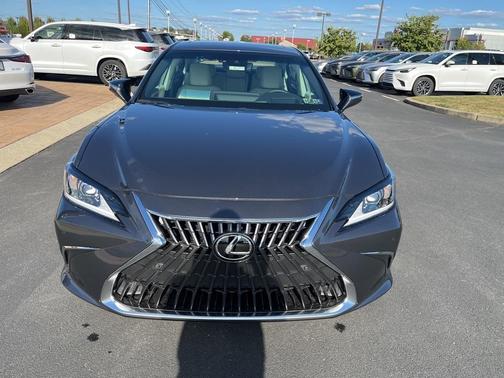 2025 Lexus ES 350 Base