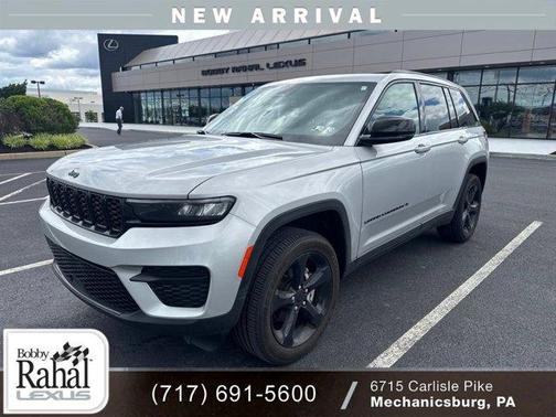 Silver Zynith 2025 Jeep Grand Cherokee Altitude