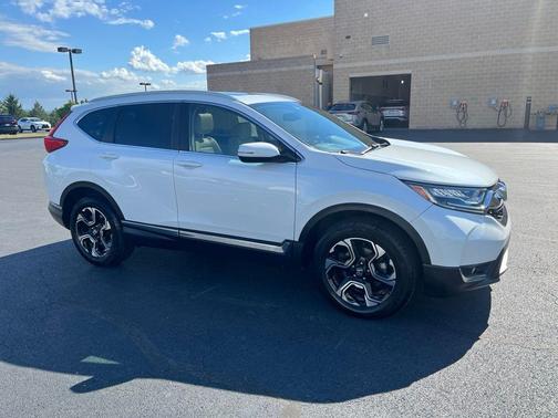 Platinum White Pearl 2019 Honda CR-V Touring