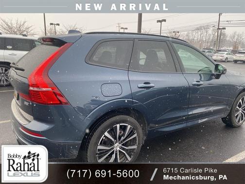 2025 Volvo XC60 B5 Ultra