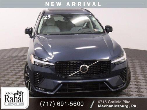 2025 Volvo XC60 B5 Ultra