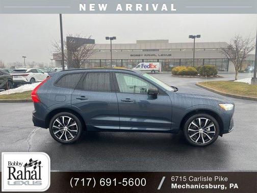 2025 Volvo XC60 B5 Ultra