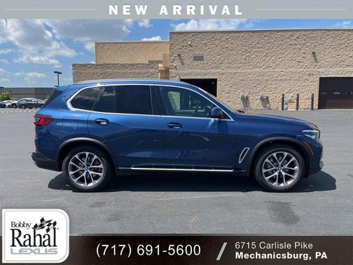 Phytonic Blue Metallic 2021 BMW X5 xDrive40i