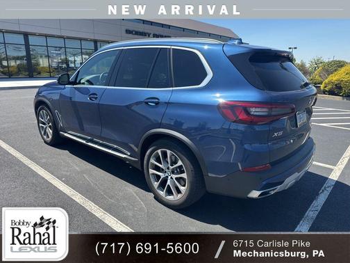 Phytonic Blue Metallic 2021 BMW X5 xDrive40i