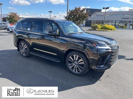 2025 Lexus LX 700h Luxury