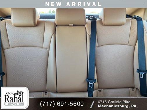 2025 Lexus ES 300h Base