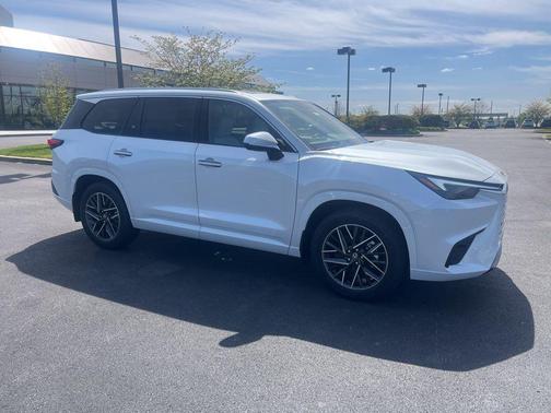 Wind Chill Pearl 2026 Lexus TX 350 Premium