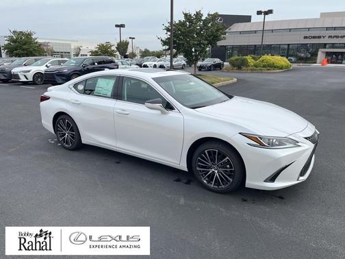 2025 Lexus ES 300h Base