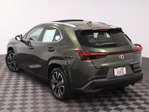 2024 Lexus UX 250h Base