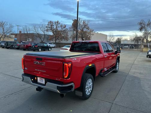 2023 GMC Sierra 3500 SLT