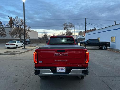 2023 GMC Sierra 3500 SLT