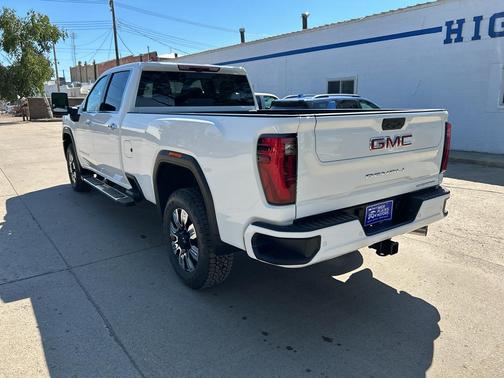2025 GMC Sierra 3500 Denali