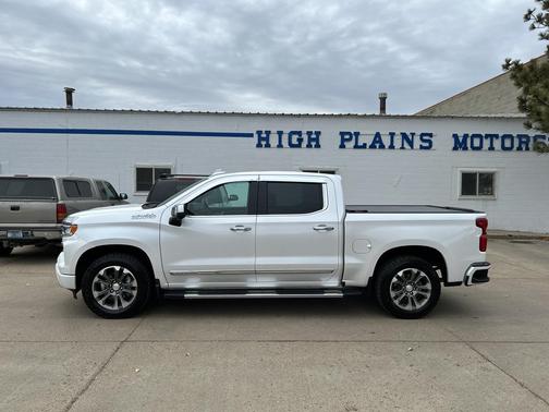 2023 Chevrolet Silverado 1500 High Country