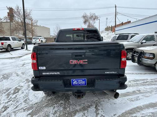 2018 GMC Sierra 2500 Denali