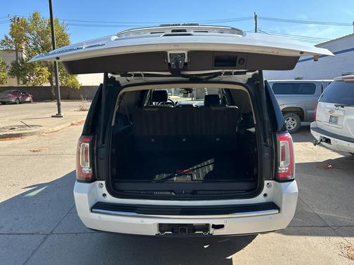 2016 GMC Yukon XL Denali