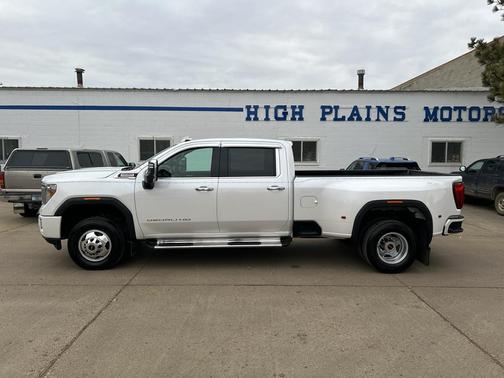 2022 GMC Sierra 3500 Denali