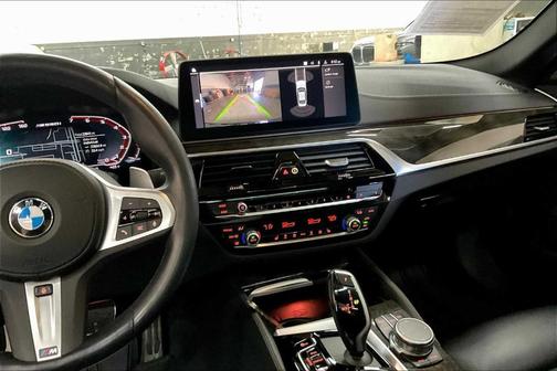 2023 BMW M550 i xDrive