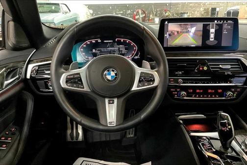 2023 BMW M550 i xDrive