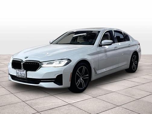 Mineral White Metallic 2023 BMW 530 i