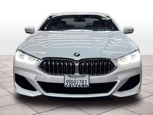 Mineral White Metallic 2022 BMW M850 i xDrive