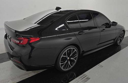 2023 BMW 530 i