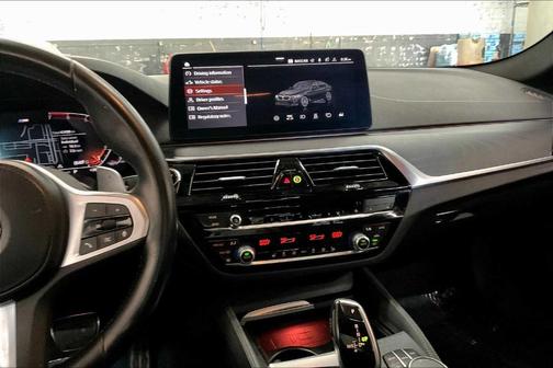 2023 BMW 530 i