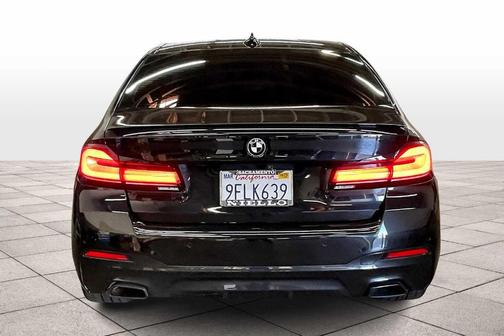 2023 BMW 530 i