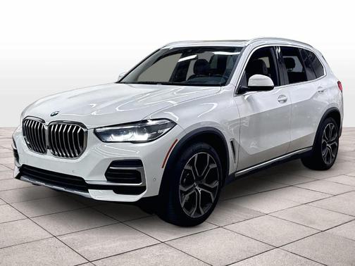 Alpine White 2023 BMW X5 xDrive40i