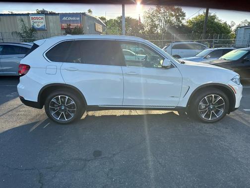 2015 BMW X5 xDrive50i