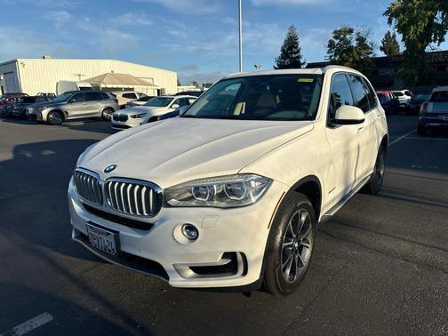 2015 BMW X5 xDrive50i