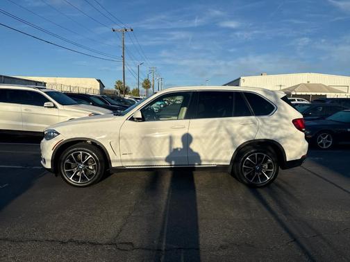 2015 BMW X5 xDrive50i