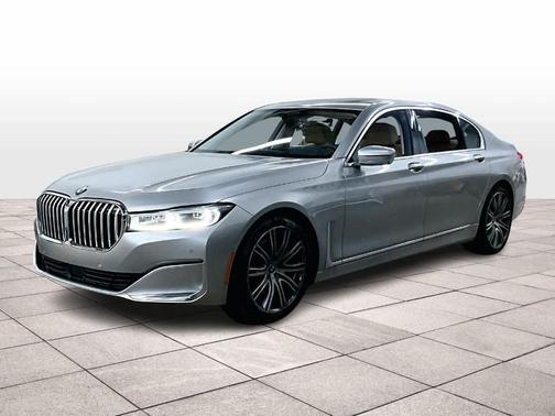 Cashmere Silver Metallic 2022 BMW 740 i