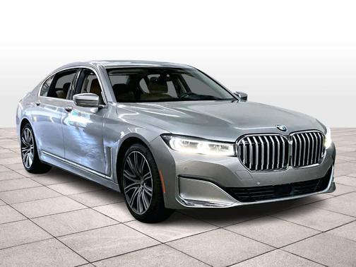 Cashmere Silver Metallic 2022 BMW 740 i