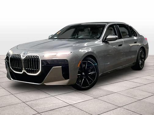 2025 BMW 760 760i xDrive